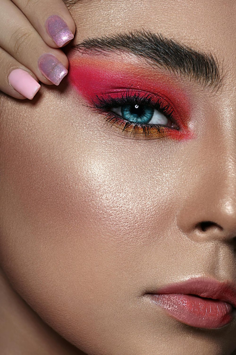 Eyes make up kategoria kosmetyków kosmetomat